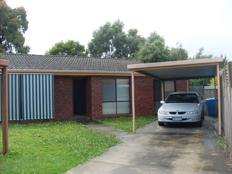 2/102 Fleetwood Drive, Narre Warren VIC 3805