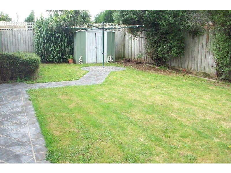 4 Peach Blossom Court, Narre Warren South VIC 3805