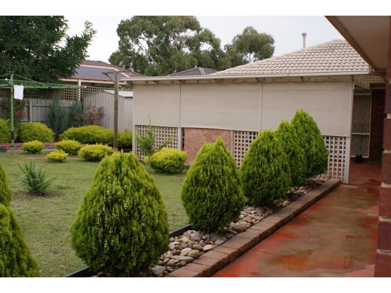 17 Bunerong Court, Narre Warren South VIC 3805