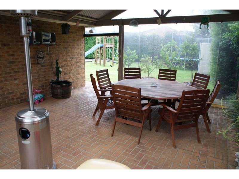 37 Wood Road, Narre Warren South VIC 3805