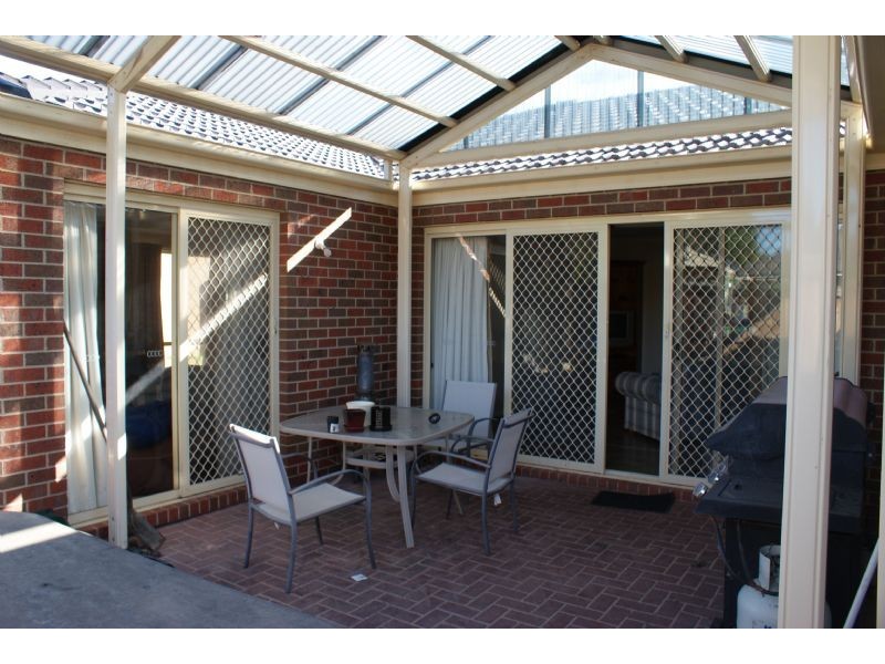 23 Tuileries Rise, Narre Warren South VIC 3805