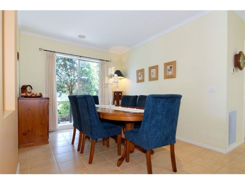 33 Fleet Street, Narre Warren South VIC 3805