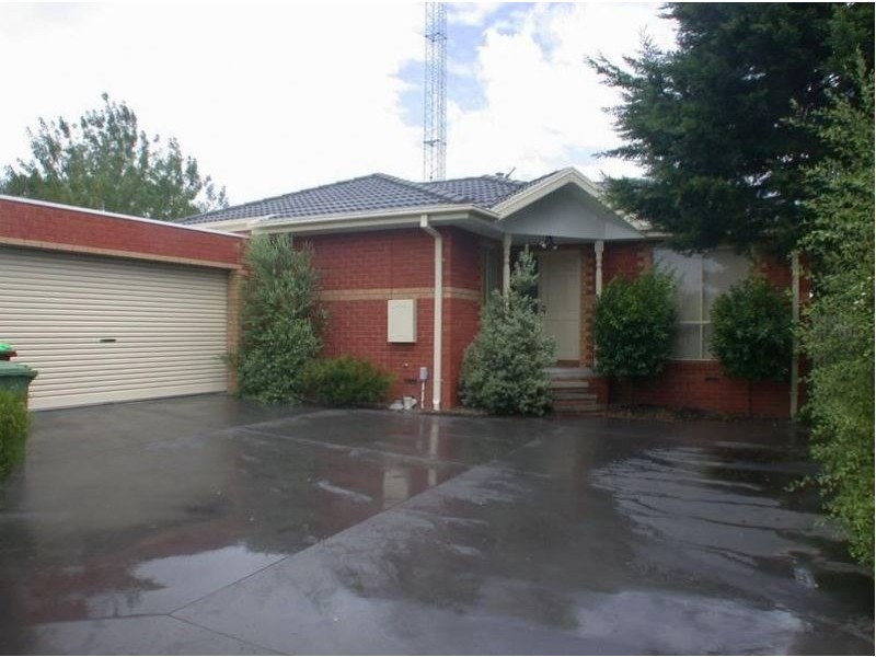 8a Sweeney Drive, Narre Warren VIC 3805