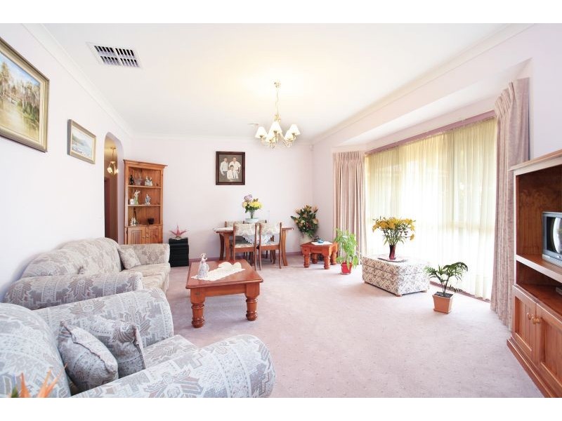 4 Coram Close, Narre Warren North VIC 3804
