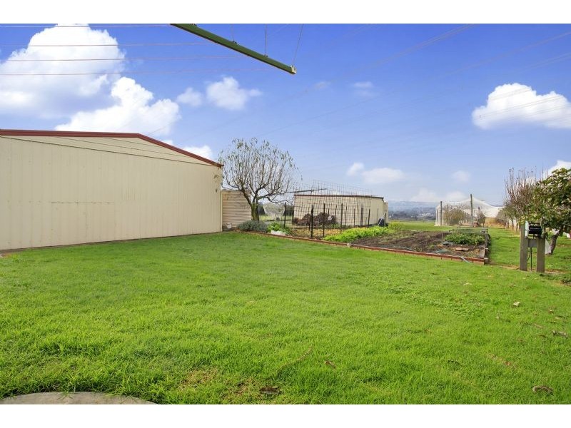4 Coram Close, Narre Warren North VIC 3804