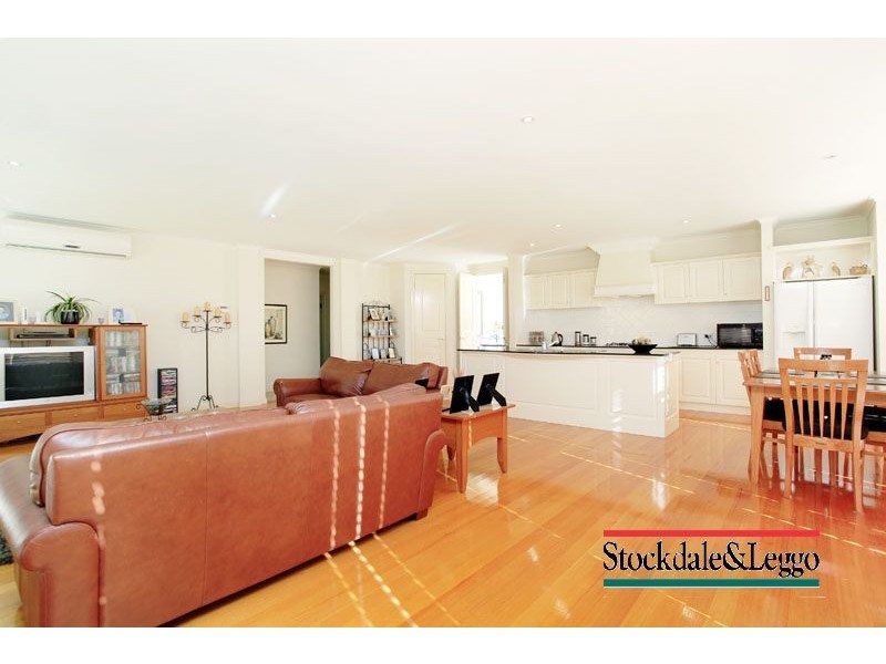 3 Buttonwood Court, Narre Warren South VIC 3805
