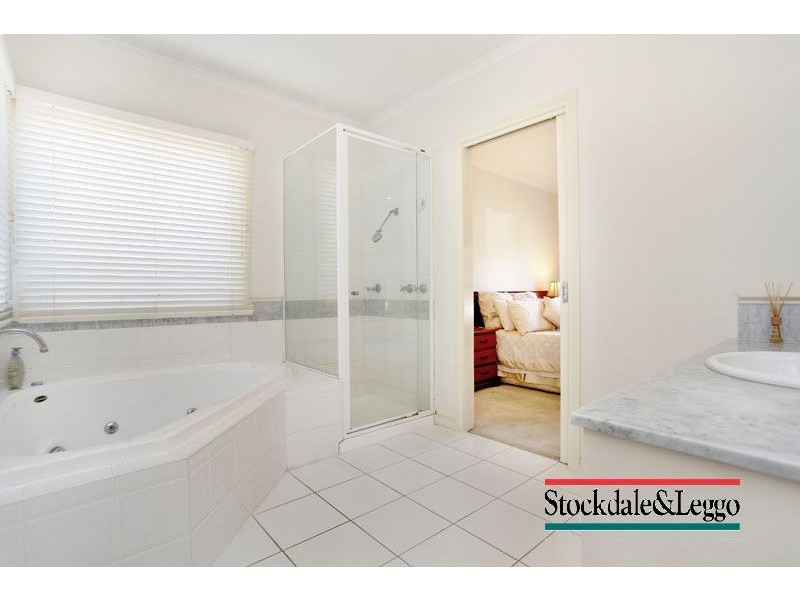 3 Buttonwood Court, Narre Warren South VIC 3805