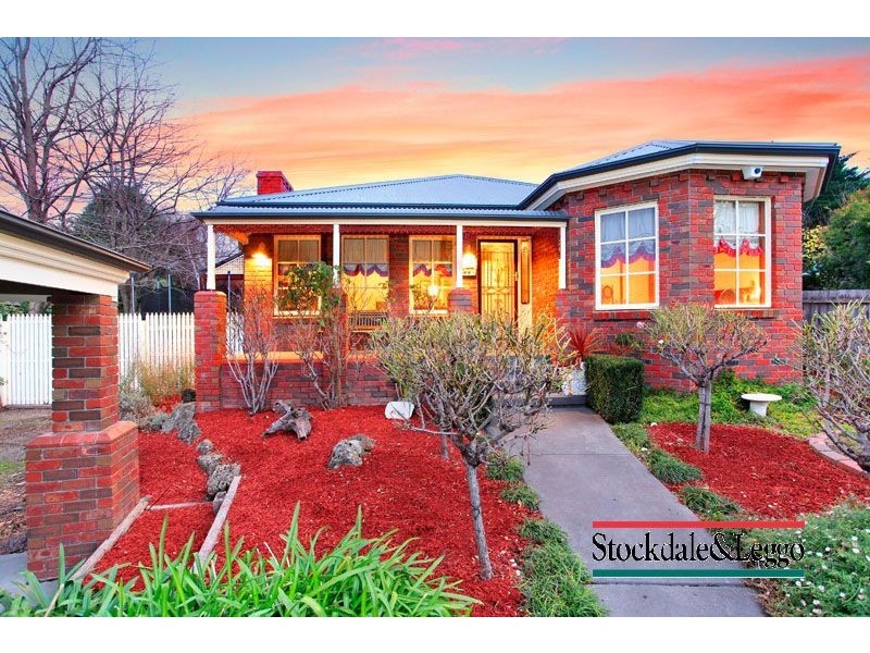 29 Crystal Brook Crt, Narre Warren South VIC 3805