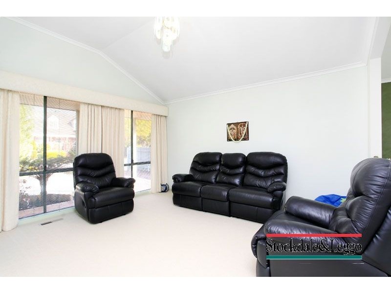 38 Clarinda Drive, Narre Warren VIC 3805