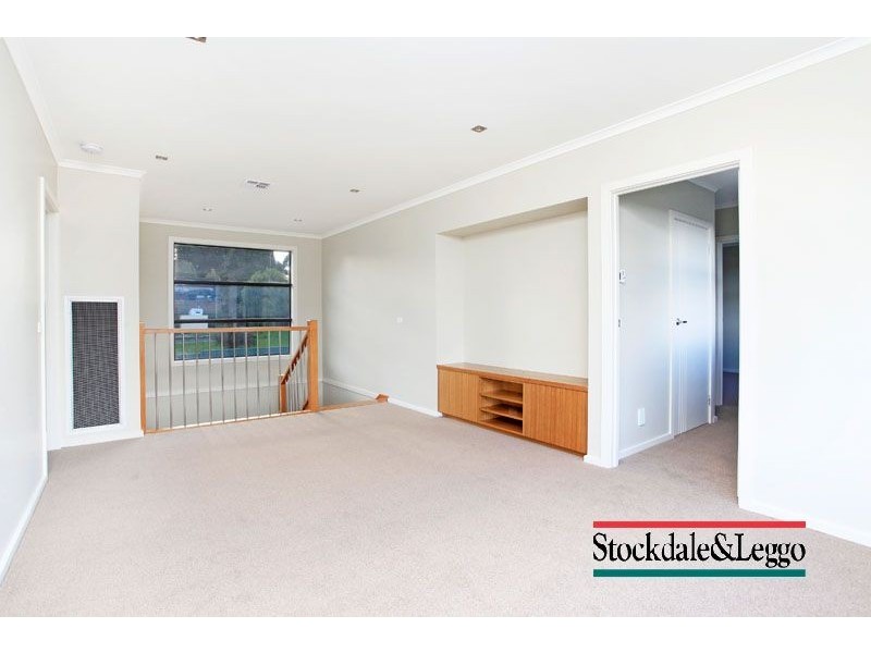 31-33 Main Street, Narre Warren North VIC 3804