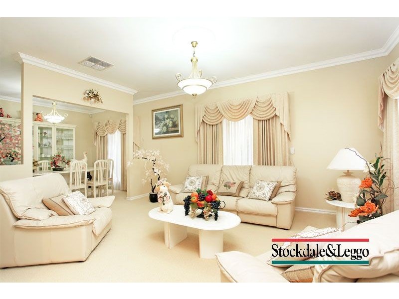 15 Snowgum Court, Narre Warren South VIC 3805