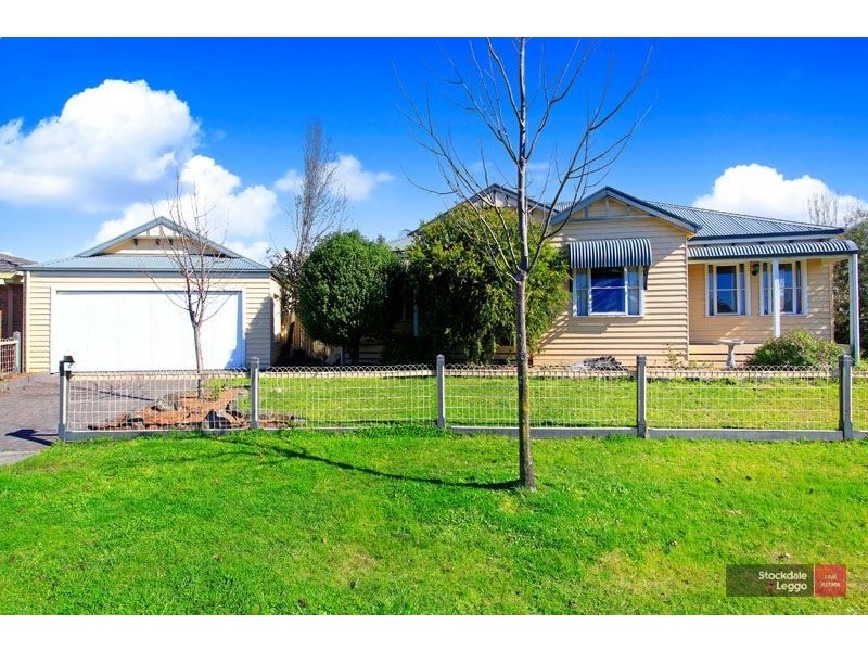 6 Rosewood Court, Narre Warren South VIC 3805