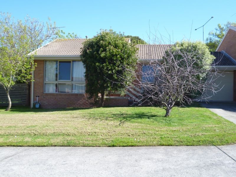 11/7-9 Denise Court, Narre Warren VIC 3805