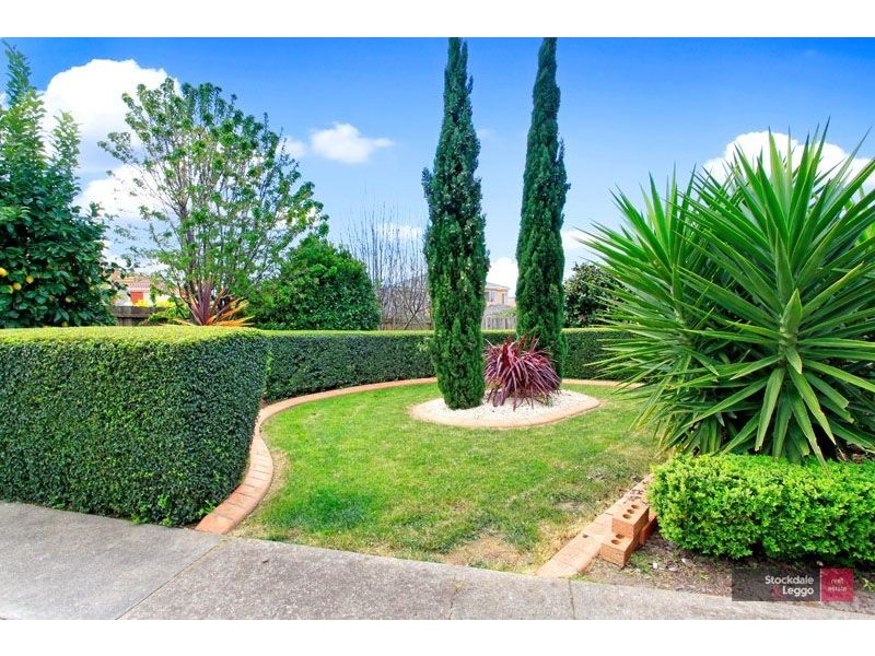 71 Marson Crescent, Hallam VIC 3803