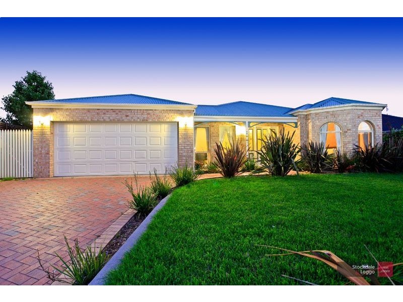 42 Marsh Grove, Berwick VIC 3806