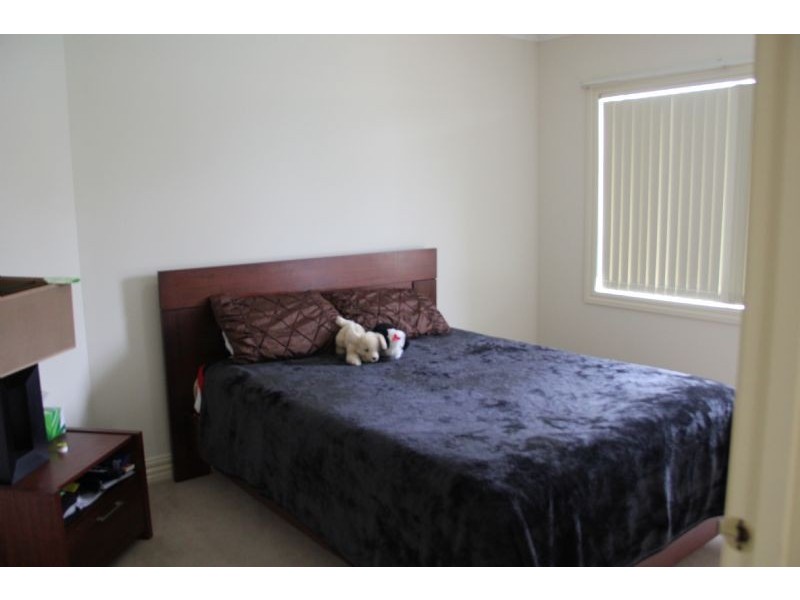 42 Marsh Grove, Berwick VIC 3806