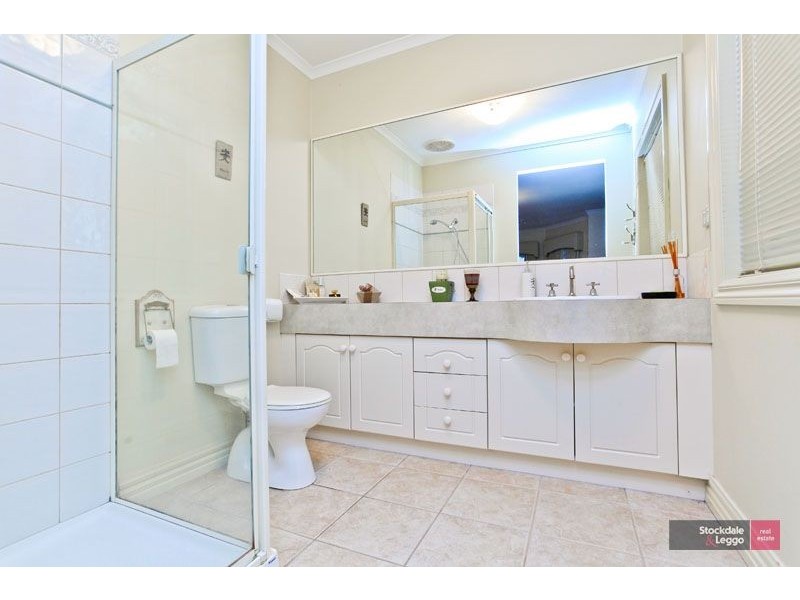 42 Marsh Grove, Berwick VIC 3806