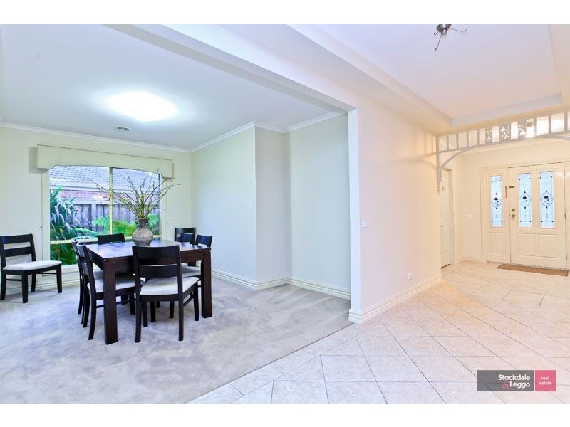 42 Marsh Grove, Berwick VIC 3806