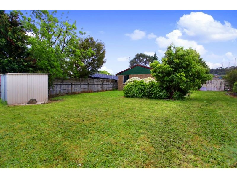 40 Garnet Close, Narre Warren VIC 3805