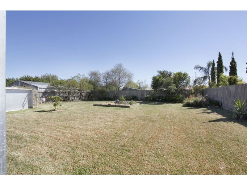 10 Fern Way, Narre Warren South VIC 3805