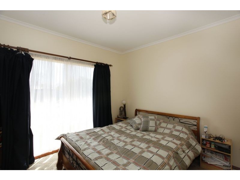 10 Fern Way, Narre Warren South VIC 3805