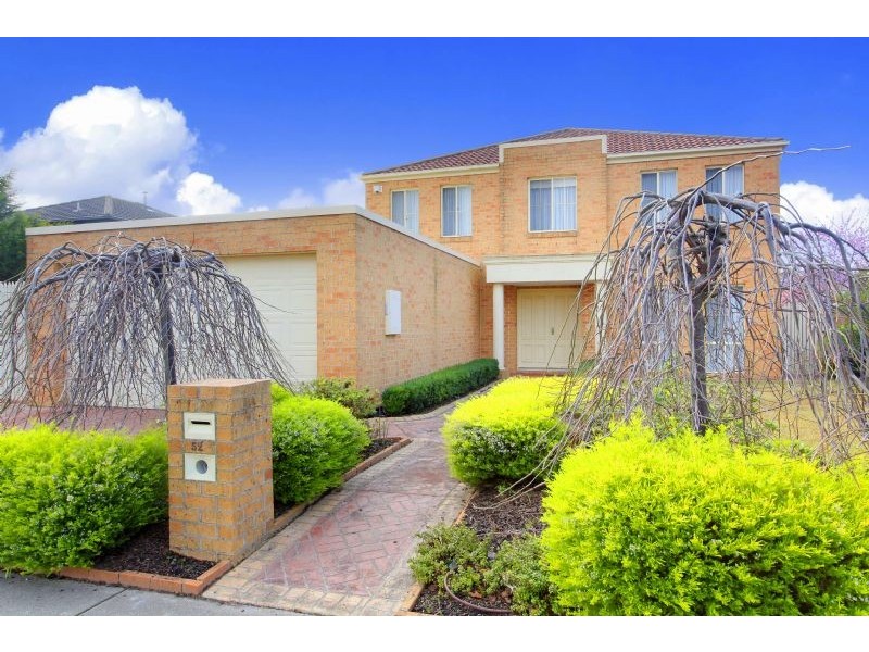 52  The Promenade, Narre Warren South VIC 3805
