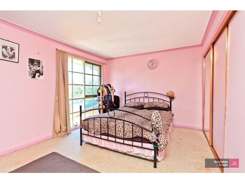 37-39 George Chudleigh Drive, Hallam VIC 3803