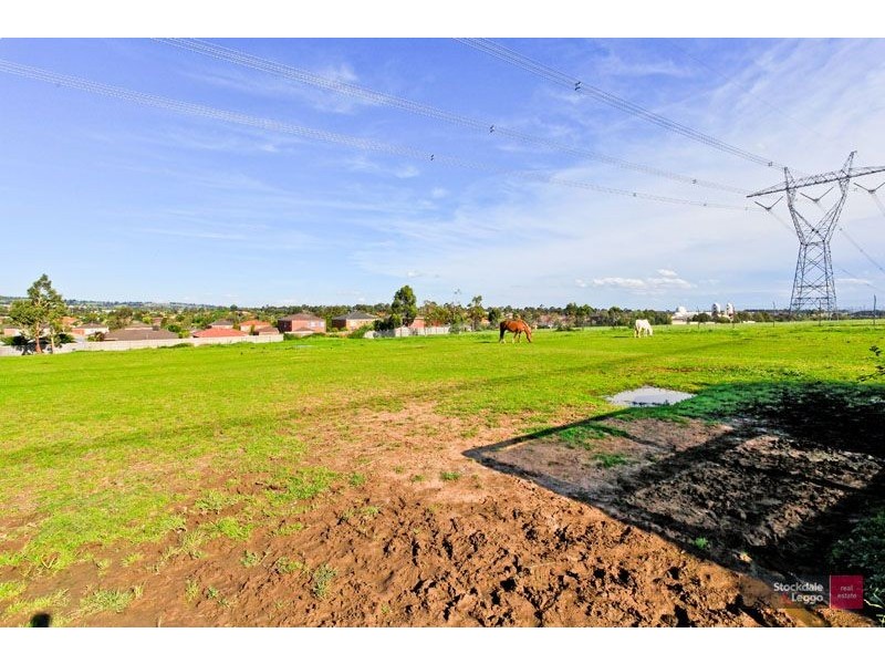 37-39 George Chudleigh Drive, Hallam VIC 3803