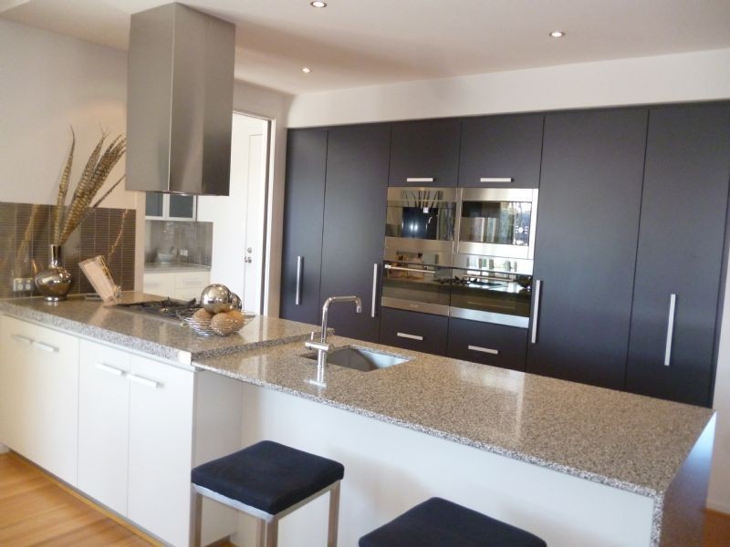 8 Brookwater Parade, Lyndhurst VIC 3975