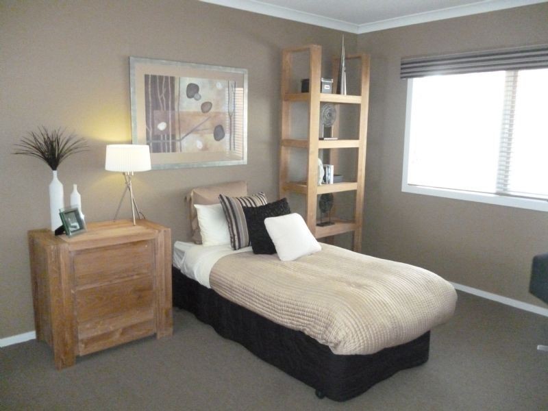 8 Brookwater Parade, Lyndhurst VIC 3975