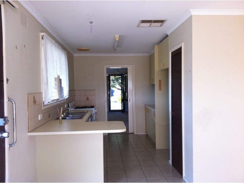 45 Fountain Drive, Narre Warren VIC 3805