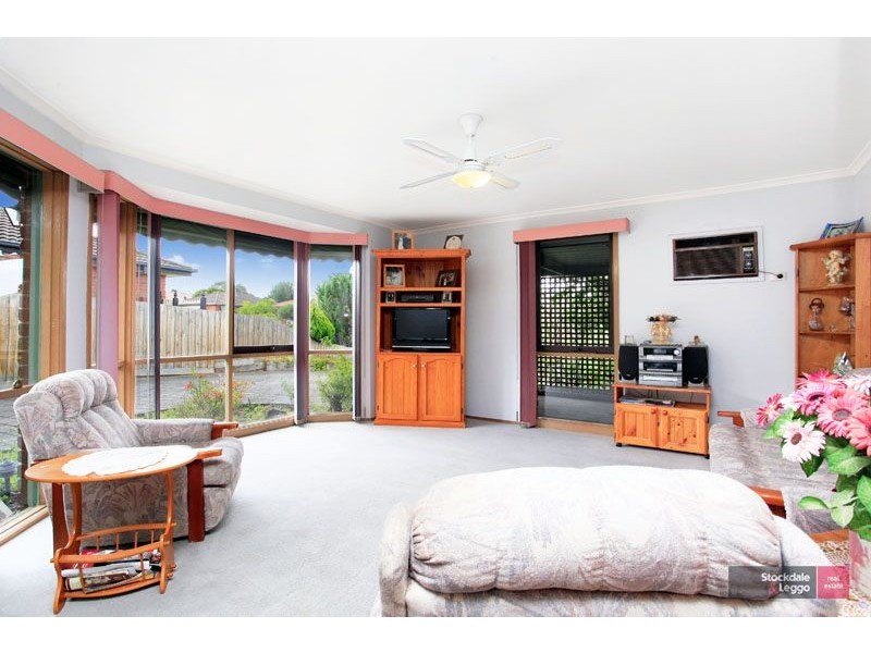 11 Cardamon Drive, Hallam VIC 3803