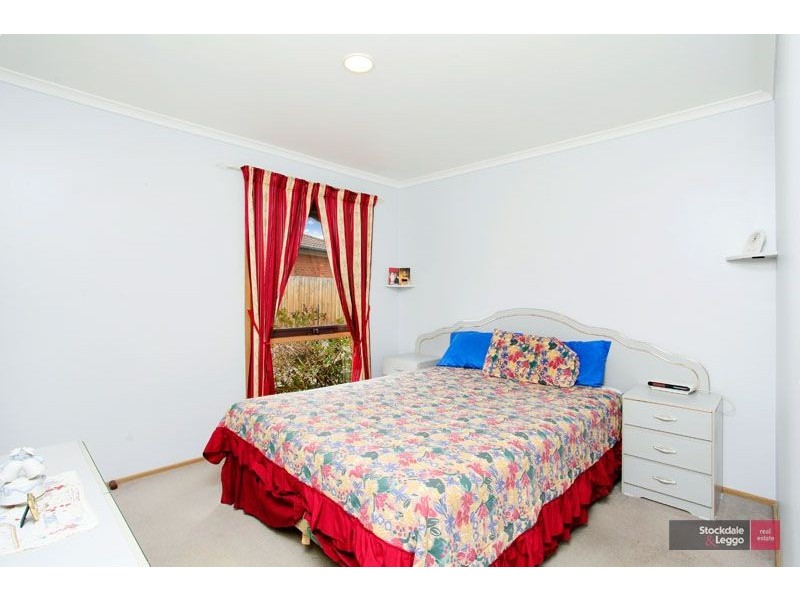 11 Cardamon Drive, Hallam VIC 3803