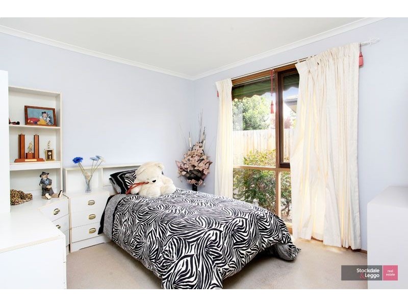 11 Cardamon Drive, Hallam VIC 3803