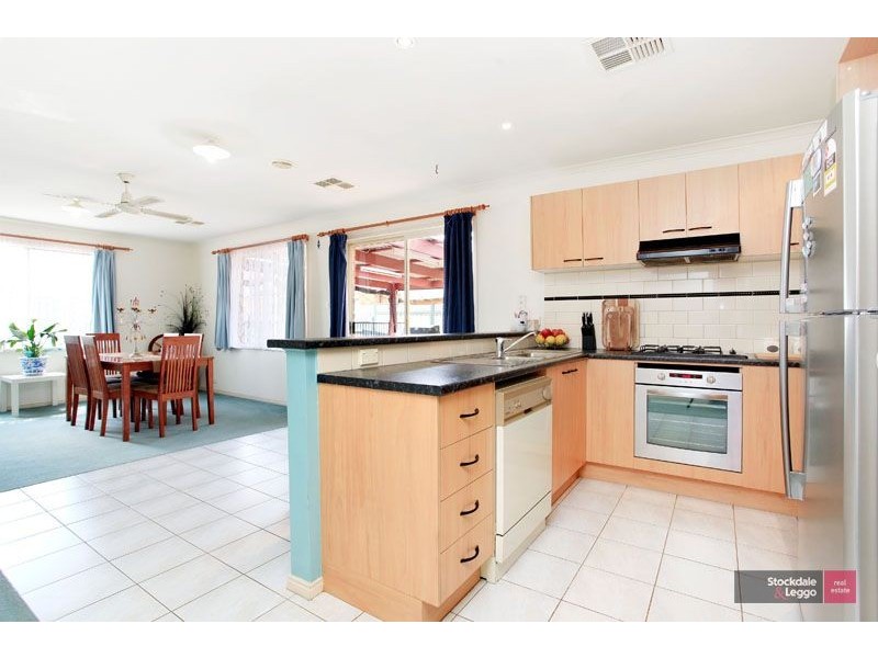 23 Camberwell Drive, Narre Warren VIC 3805