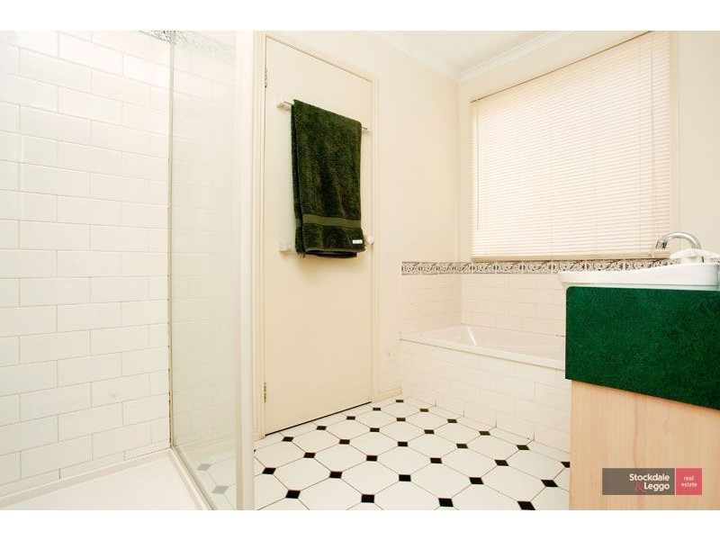 23 Camberwell Drive, Narre Warren VIC 3805