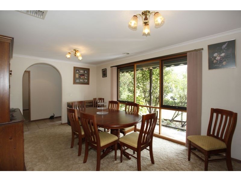 14 Redwood Court, Narre Warren VIC 3805