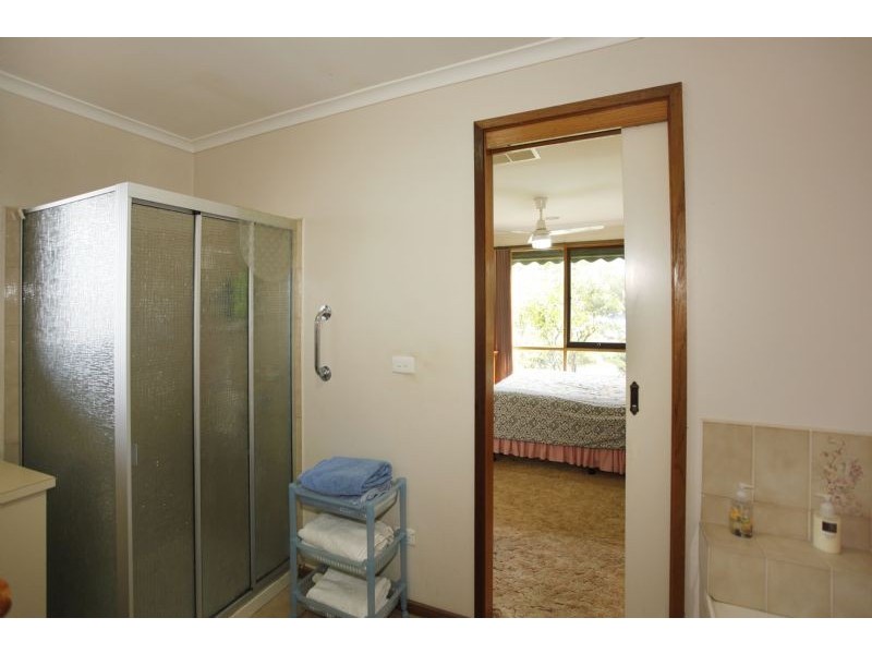 14 Redwood Court, Narre Warren VIC 3805