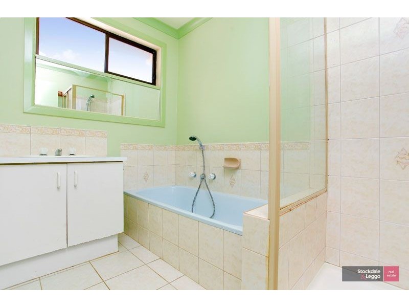 2/8 Marcus Court, Narre Warren VIC 3805