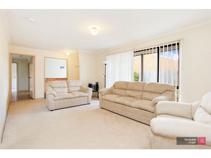 2/120 Fleetwood Drive, Narre Warren VIC 3805