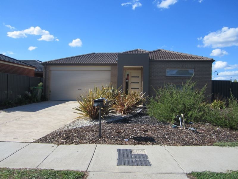 26 Seville Street, Pakenham VIC 3810