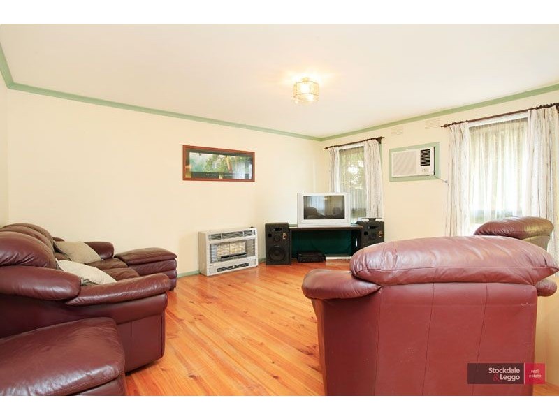 16 Fernwood Road, Narre Warren VIC 3805