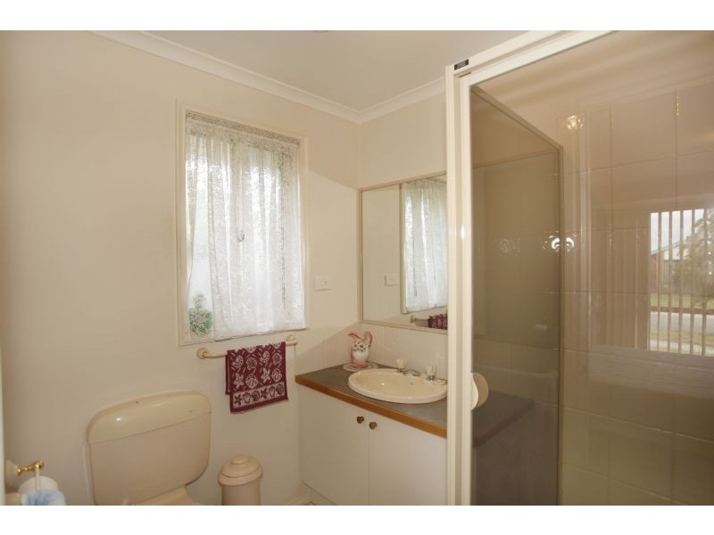 10 Brendan Court, Hallam VIC 3803