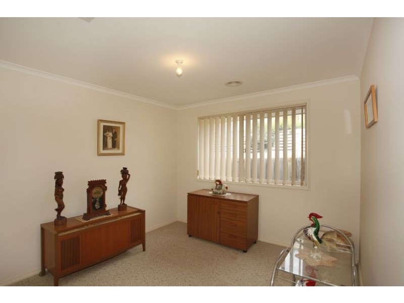 10 Brendan Court, Hallam VIC 3803