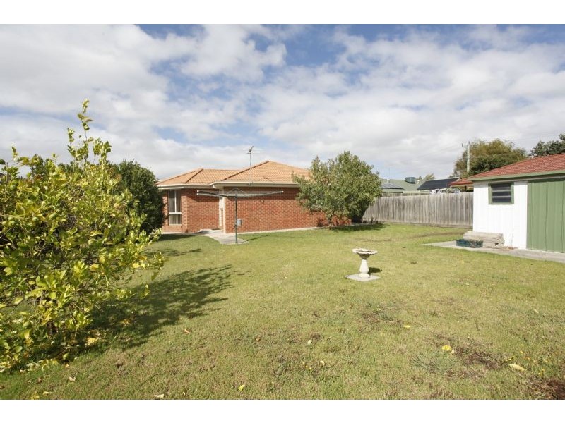 10 Brendan Court, Hallam VIC 3803