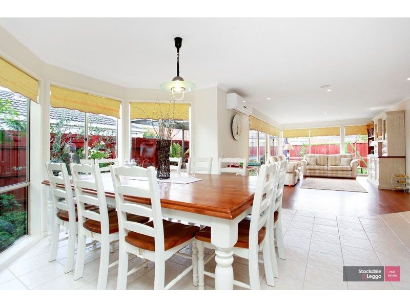 24 Hallmark Drive, Narre Warren South VIC 3805