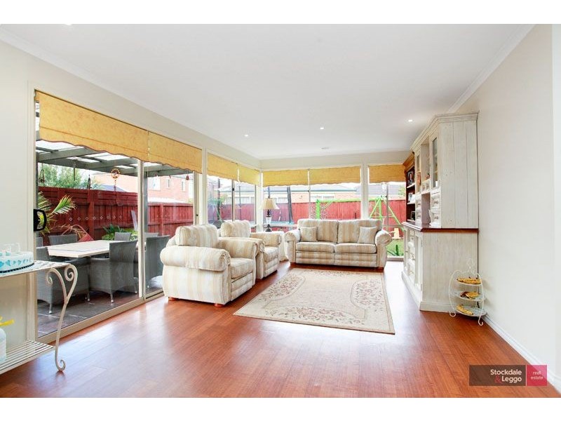 24 Hallmark Drive, Narre Warren South VIC 3805