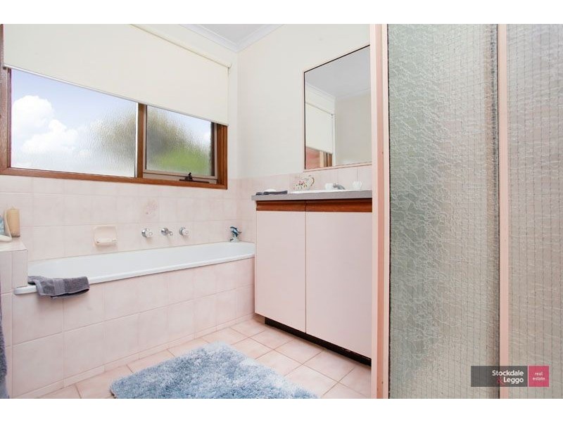 2/20 Linlithgow Court, Narre Warren VIC 3805