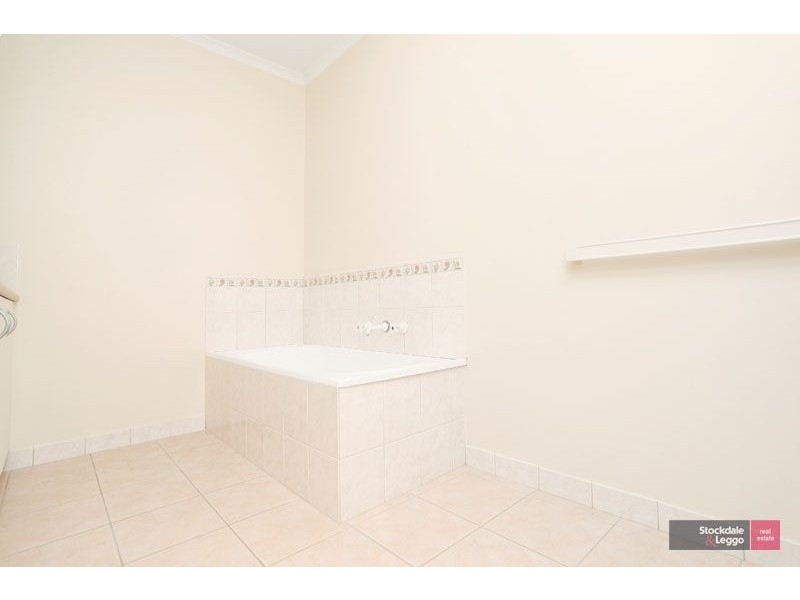 1 Bungalow Lane, Narre Warren South VIC 3805