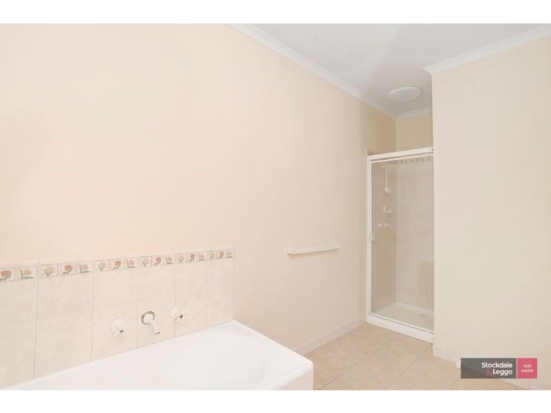 1 Bungalow Lane, Narre Warren South VIC 3805